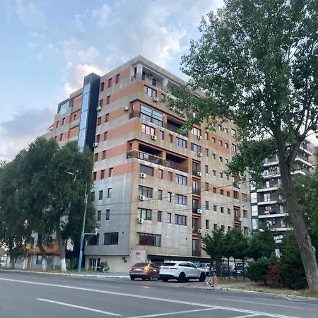Lira Apartment